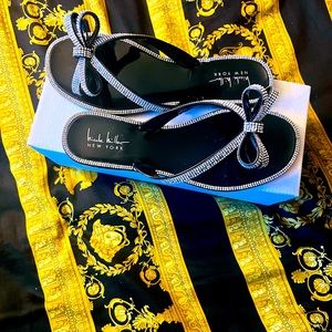 Black Nicole Miller New York Sandals size 8
